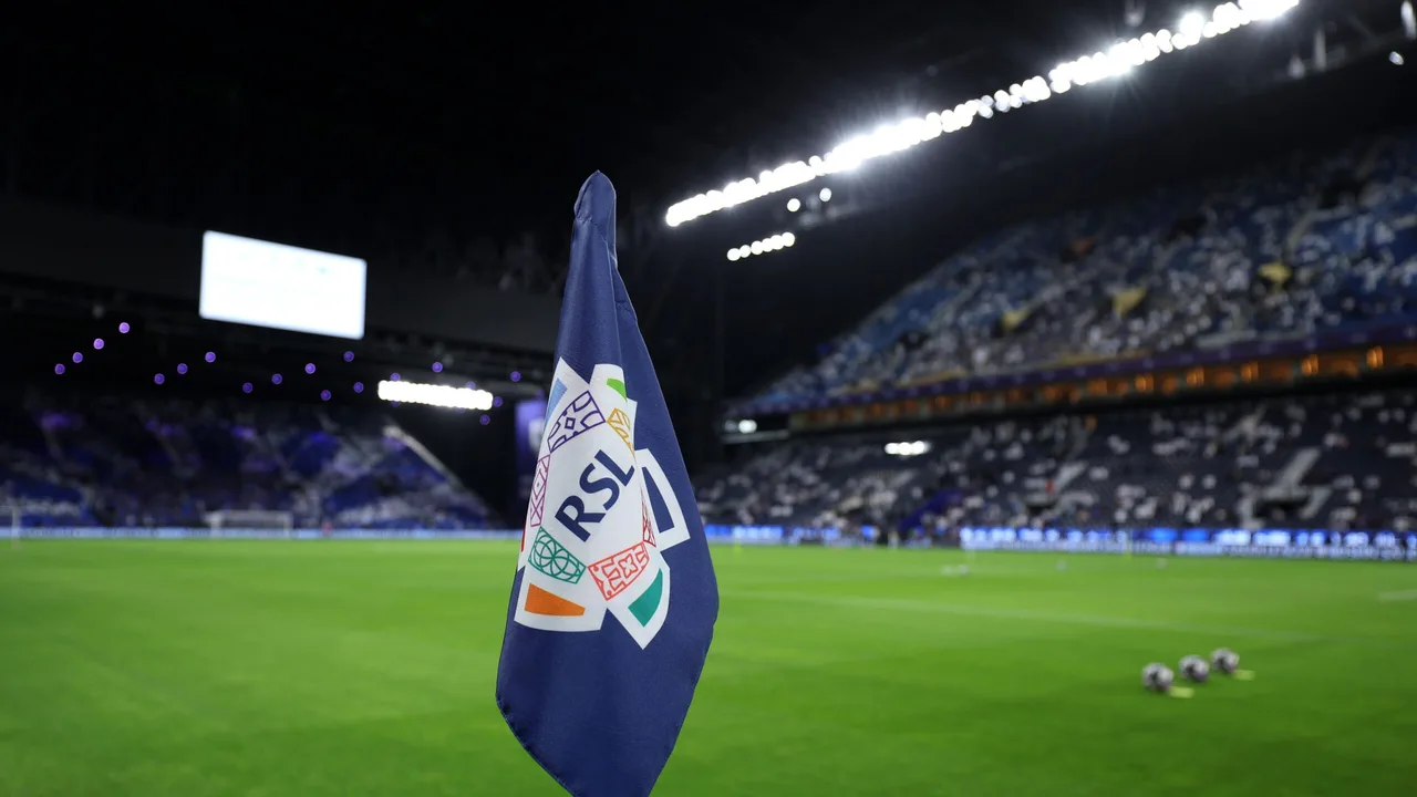 صفقات شتوية مثيرة.. أندية دوري روشن السعودي تكمل تعاقدات 2026